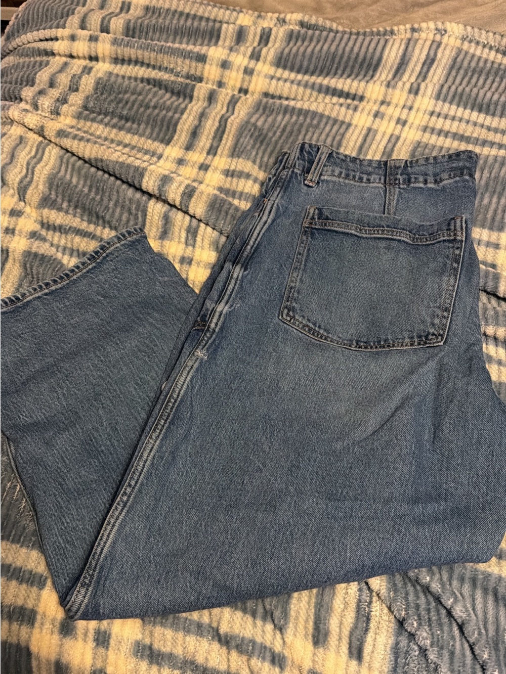 American Eagle Barrel Jeans - Picture 2 of 2